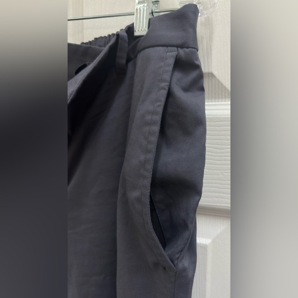 Tommy John Men's Asphalt Gray
The Go Anywhere Collection Pants Sz 36/37 - Picture 7 of 10
